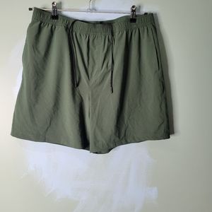 Chubbies Green Active Short 5.5 Inseam Shorts Size XXL
